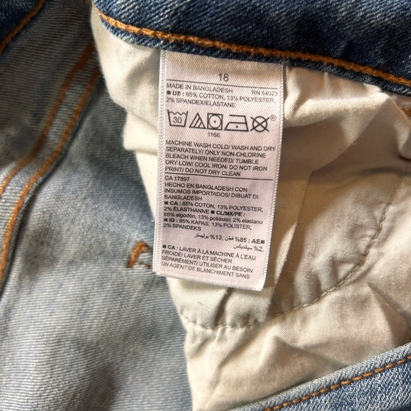 Old Navy Rockstar super skinny - size 18 - Picture 3 of 4